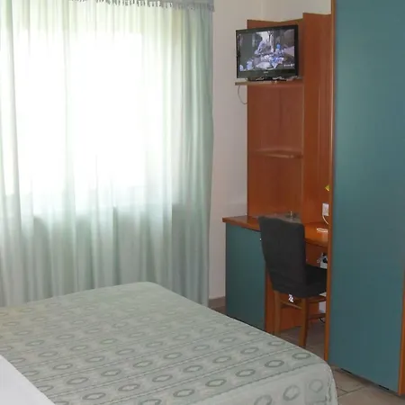 Hotell Pompei 3*