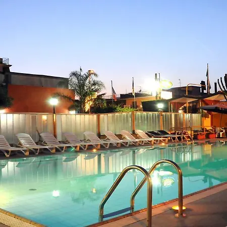 酒店 Pompei 斯卡法蒂